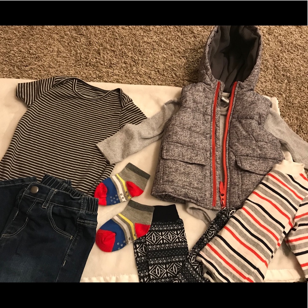 Hodgepodge of baby boy clothes 18 months